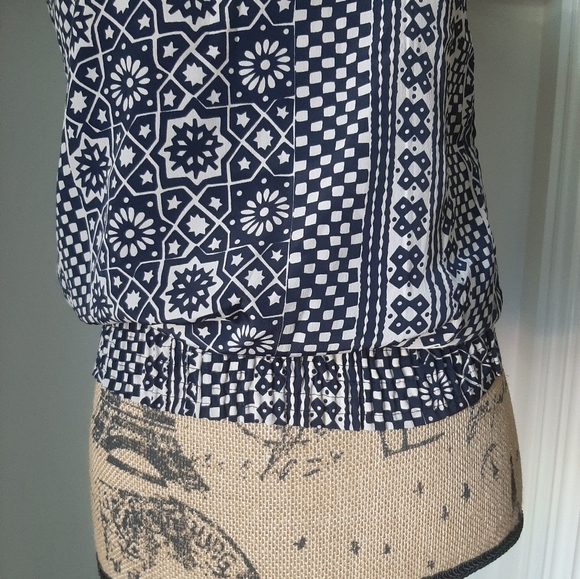 CHARLOTTE RUSSE TOPS - Picture 2 of 13